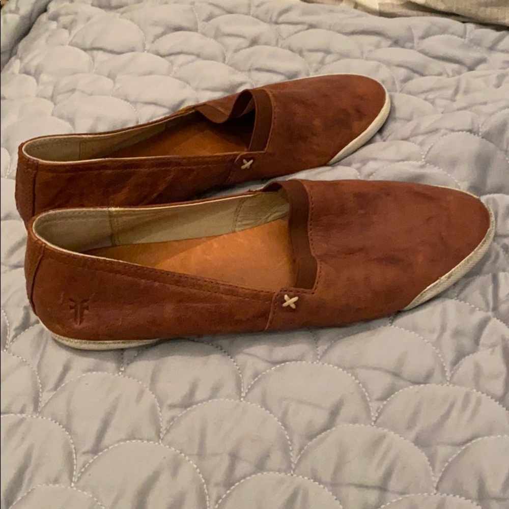 Frye Melanie slip on shoe